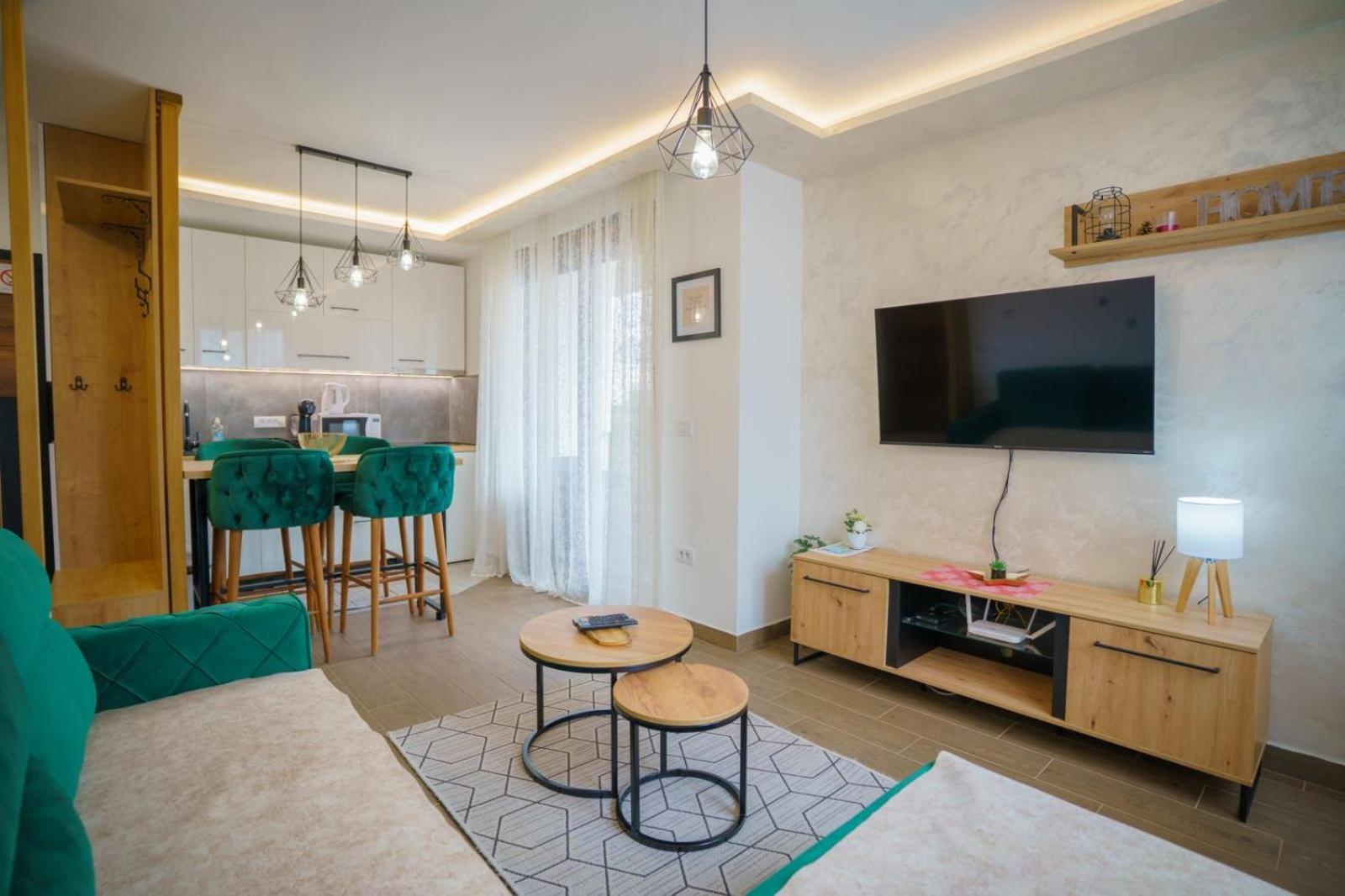 זלאטיבור Apart Kompleks Binis מראה חיצוני תמונה